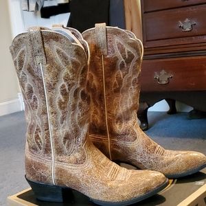 Ariat Cowboy boots